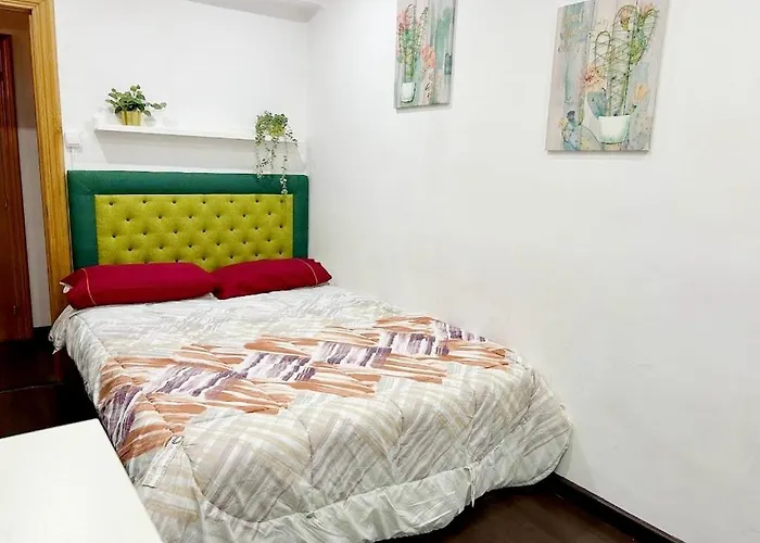 Nuevo 8 Minutos Ayuntamiento, 10 Catedral, Wifi